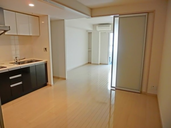 その他室内・内装(★間仕切り開ければ開放感あふれる空間★)