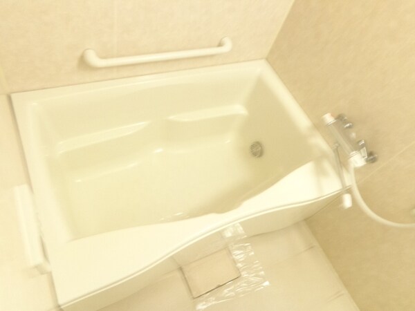 バス／シャワールーム等(浴室乾燥機・追い焚機能付きお風呂)