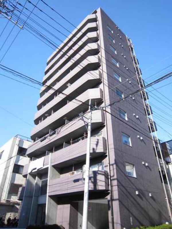 外観(重厚感溢れる外観)