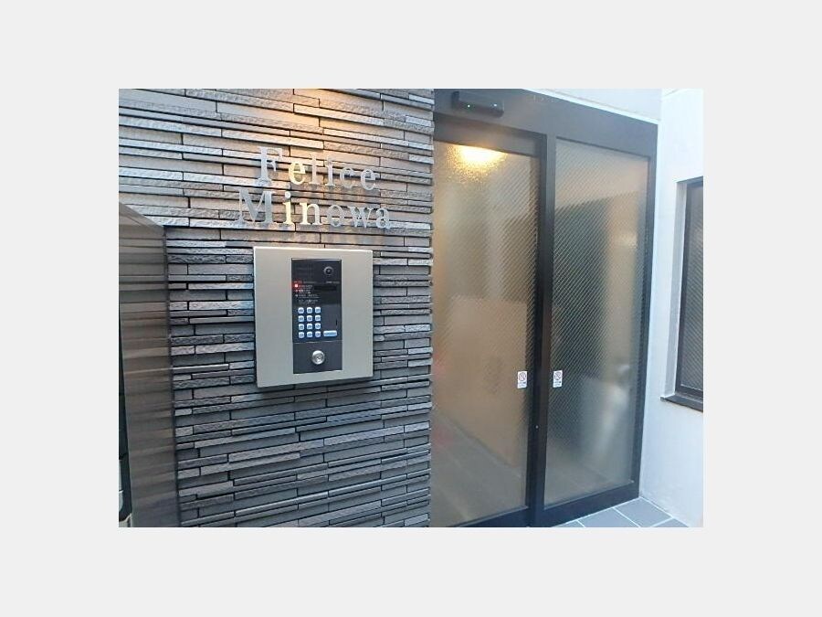 物件内観写真4　(エントランス)