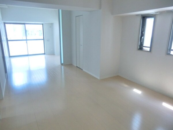 設備(☆２面採光角部屋のお部屋です☆)