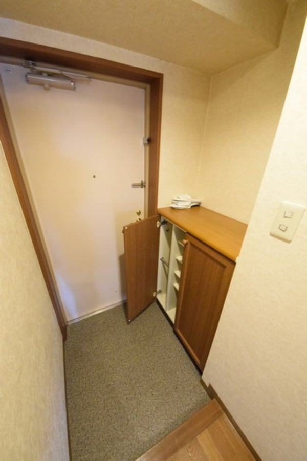 玄関(別号室参考写真)