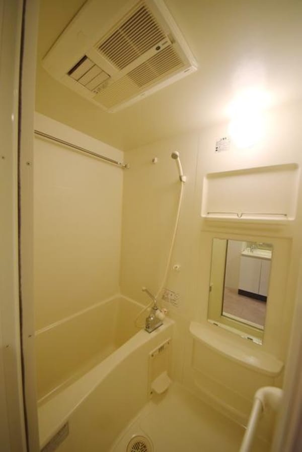 バス／シャワールーム等