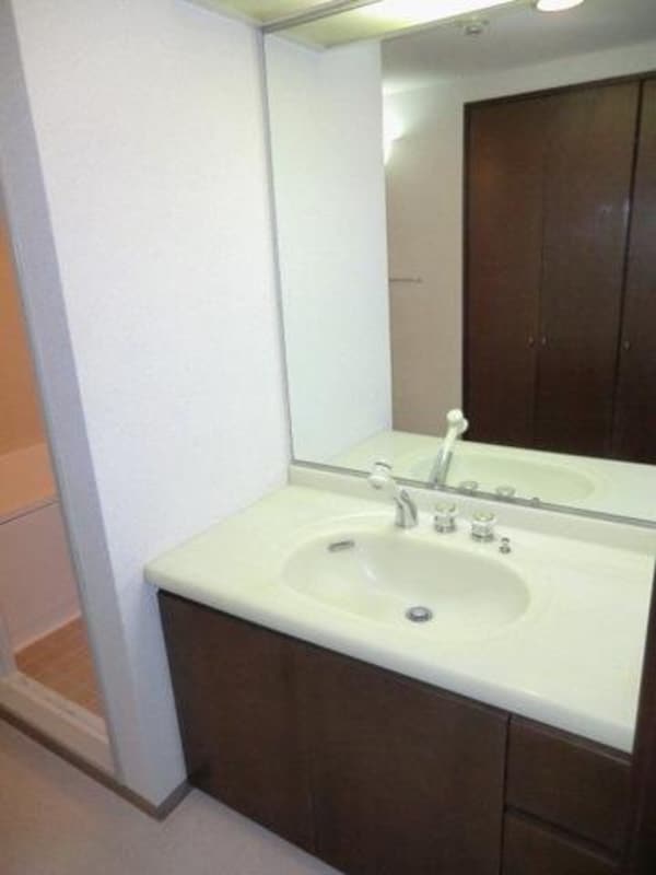 洗面(シャンプードレッサー)