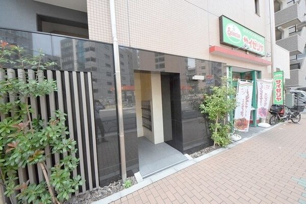 エントランス(エントランス)