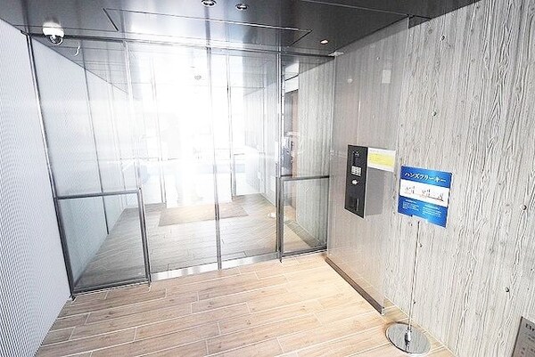 エントランス(お問合せは(株)タウンハウジングレジデンス事業部　赤坂店・…)