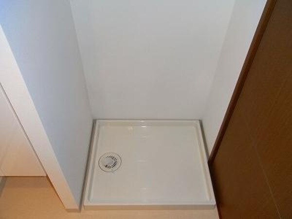 設備(洗濯機置き場)
