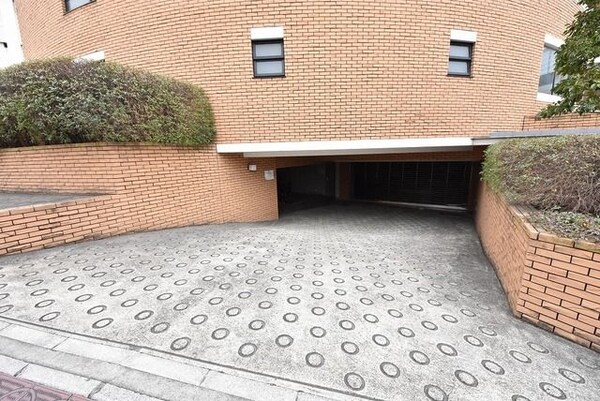 駐車場(駐車場)
