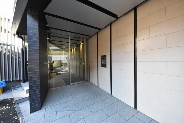 エントランス(ルーエ渋谷神山町)