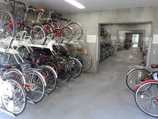 その他(駐輪場)