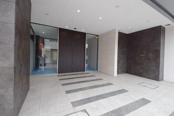 エントランス(お問合せは(株)タウンハウジング赤坂店へ【03-5563-…)