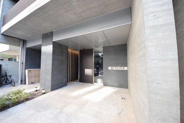 その他(建物入口)