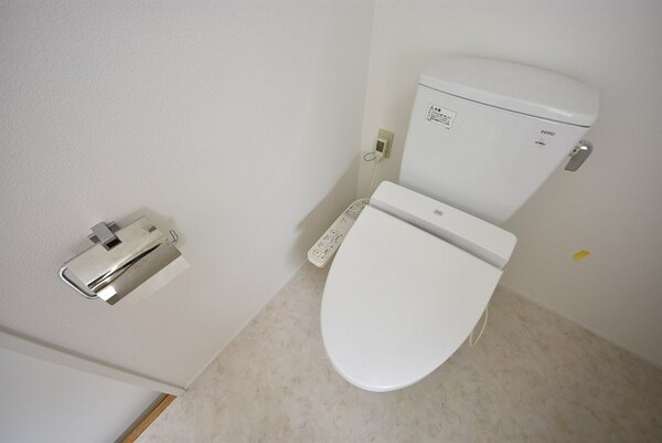 トイレ(※別部屋写真参考※)