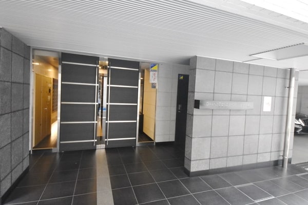 エントランス(お問合せは(株)タウンハウジング赤坂店へ【03-5563-…)