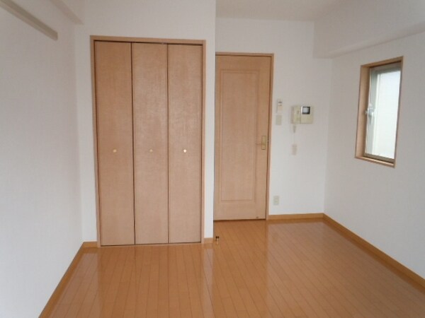 リビング・居室(★２面採光で明るいお部屋★)