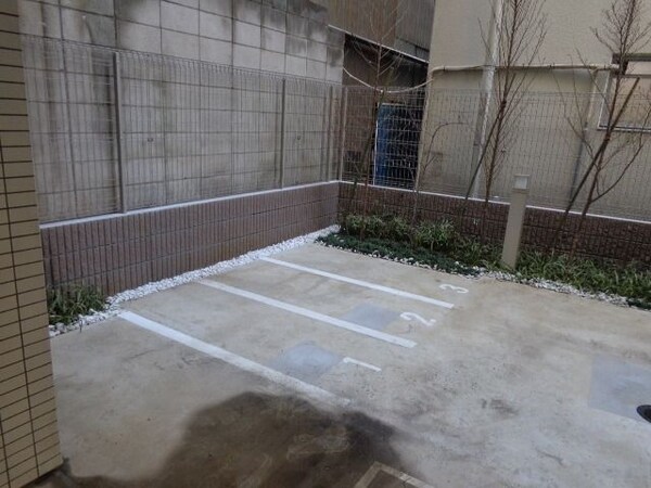 その他(バイク置場)