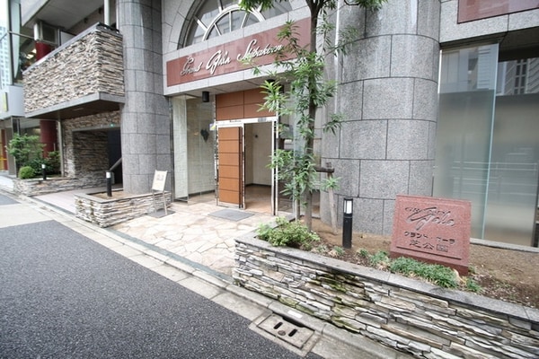 エントランス(☆正面玄関☆)