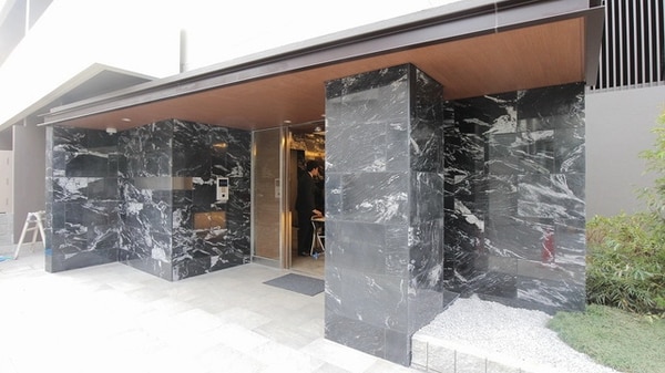 エントランス(エントランス)