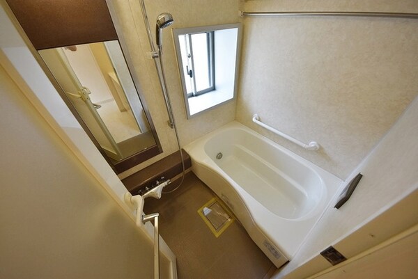 バス／シャワールーム等(お問合せは(株)タウンハウジング東京へ)