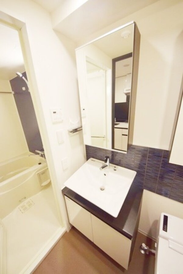 洗面(お問合せは(株)タウンハウジング東京へ)