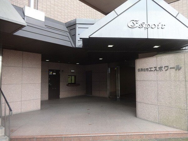 エントランス(物件画像)