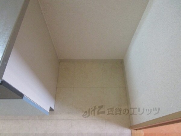 設備(冷蔵庫置場)