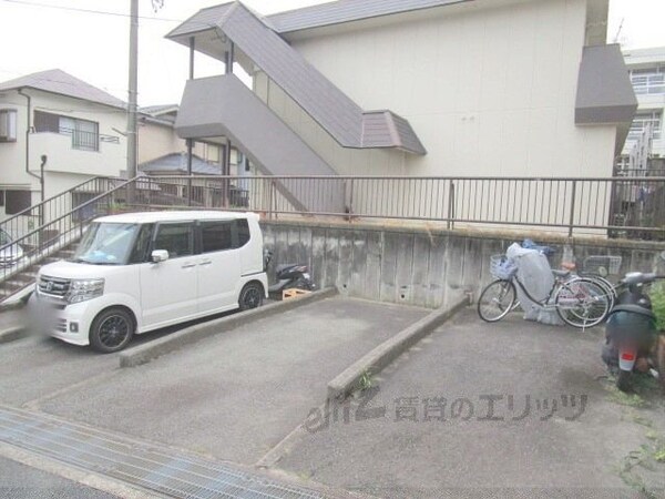 駐車場(駐車場)