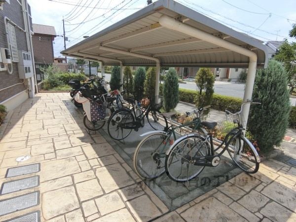 その他(駐輪場)