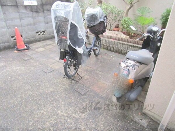 その他(駐輪場)