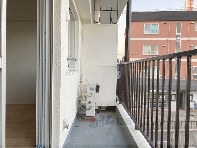 物件内観写真27　(ベランダ)