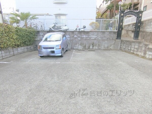 駐車場(駐車場)