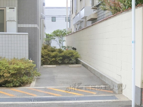 駐車場(駐車場)