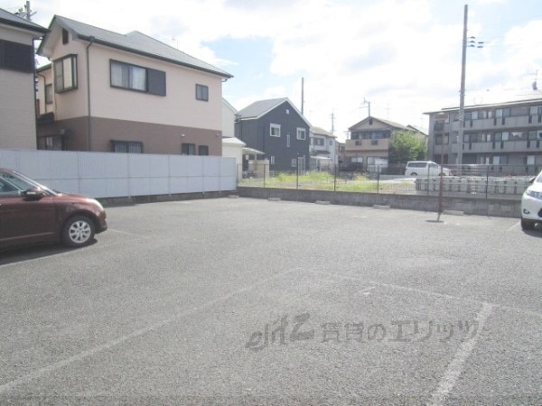 駐車場(駐車場)