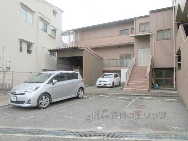駐車場(駐車場)