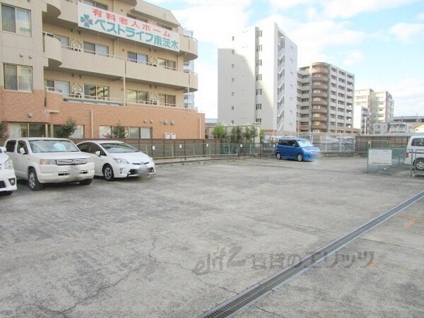 駐車場(駐車場)
