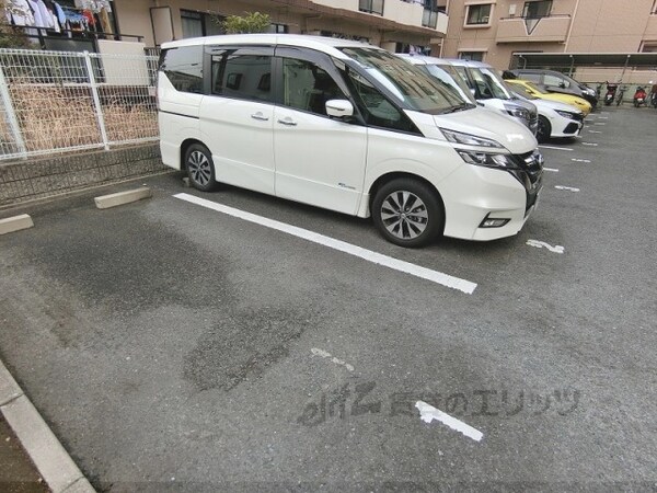 駐車場(駐車場)