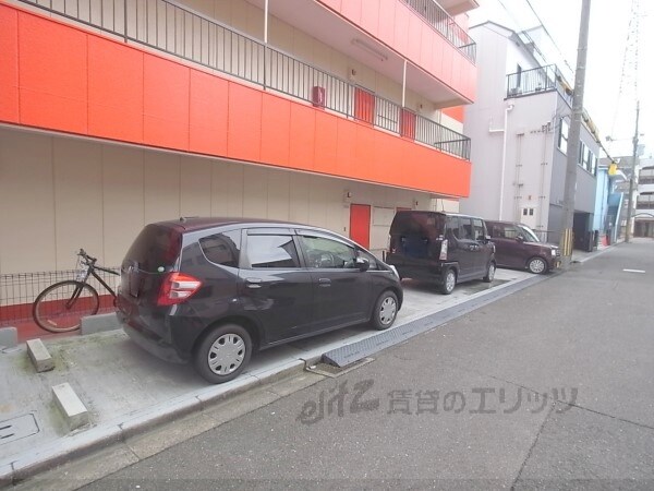 駐車場(駐車場)