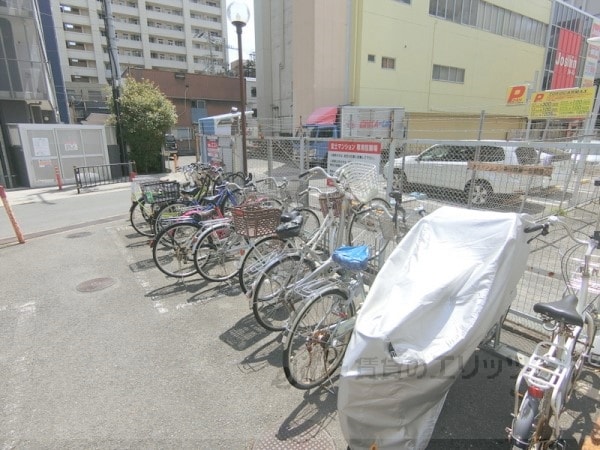その他(駐輪場)