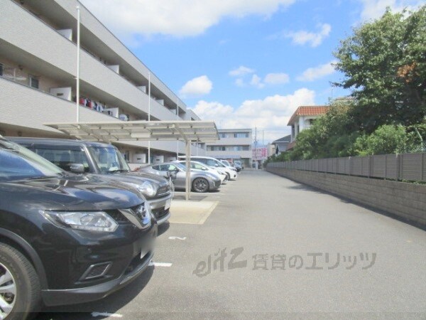 駐車場(駐車場)