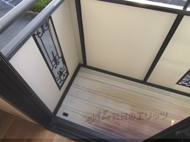 物件内観写真12　(ベランダ)