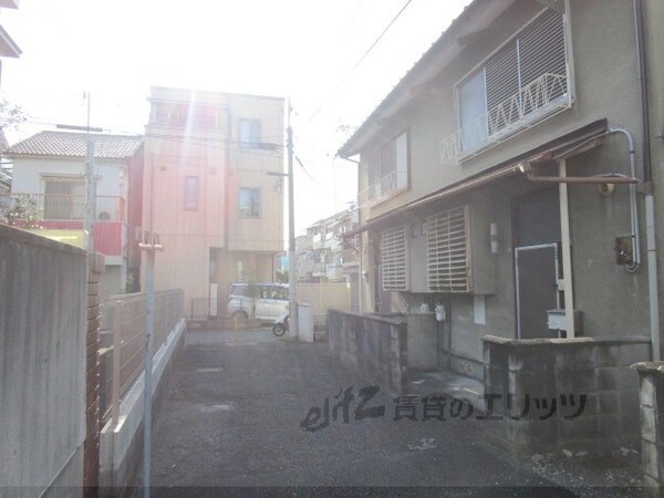 その他(前面道路)