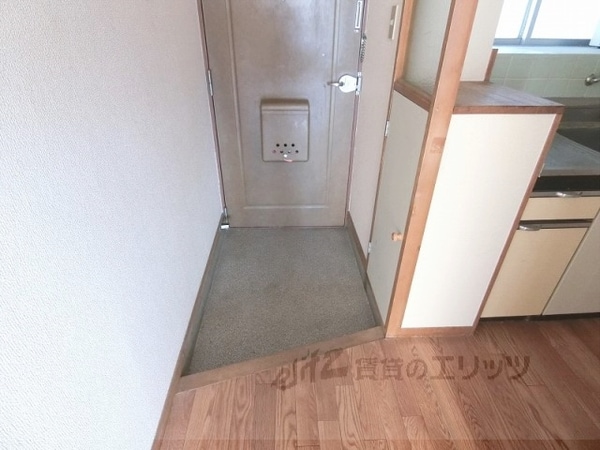 玄関(玄関)