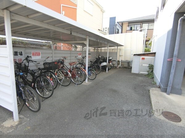 その他(駐輪場)
