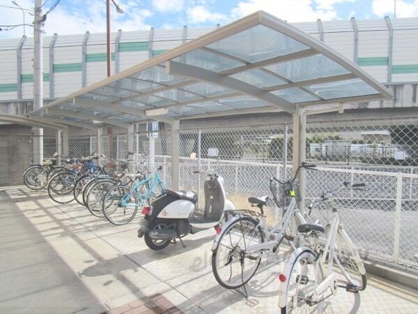 その他(駐輪場)