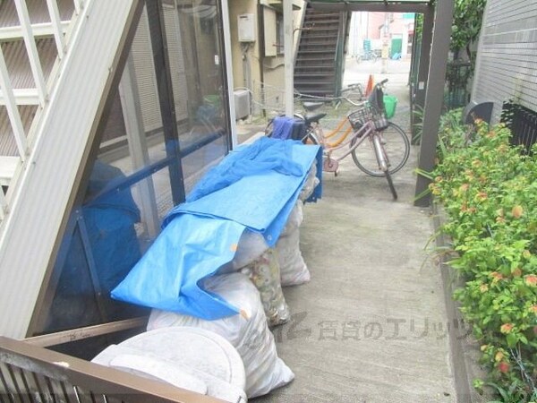 設備(ゴミ置き場)