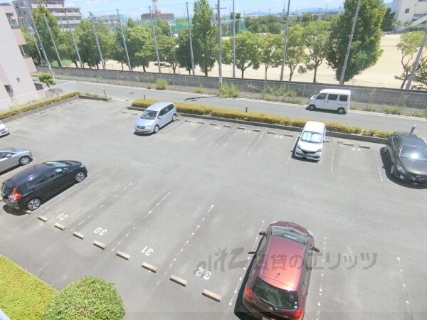 駐車場(駐車場)