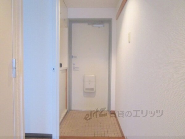 玄関(玄関)