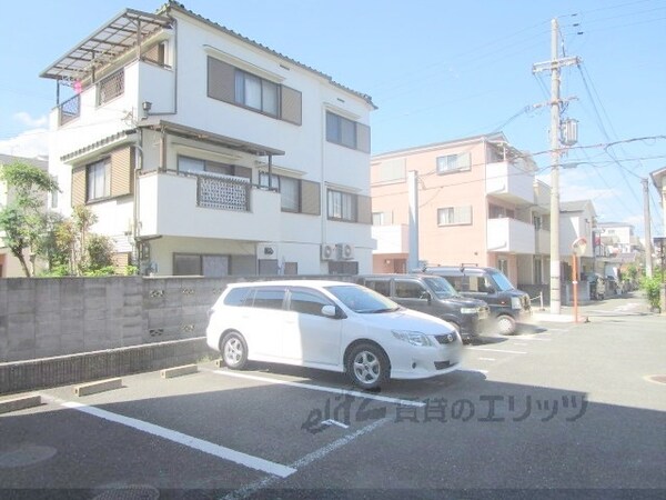 駐車場(駐車場)