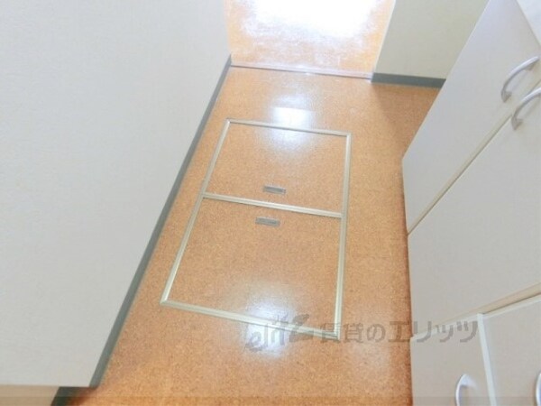 収納(床下収納)