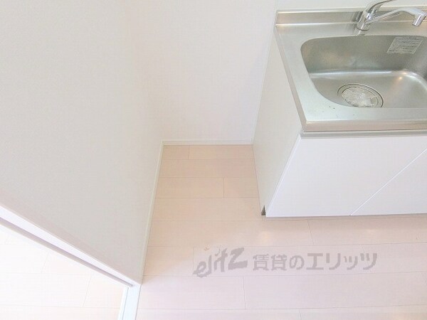 設備(冷蔵庫置場)